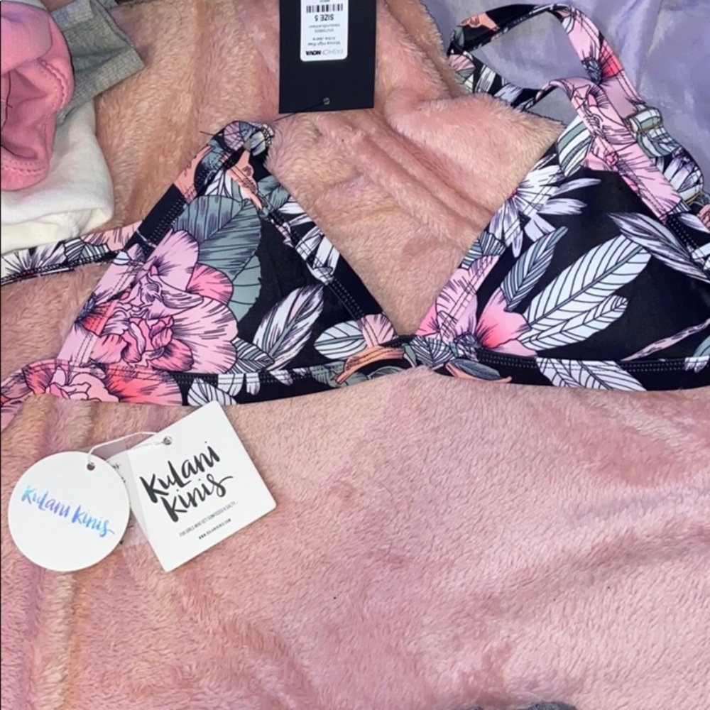 kulani kini top